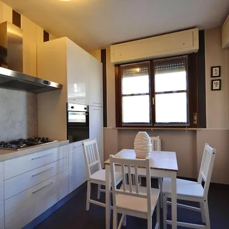 Spacious In With Terrace And Garden *