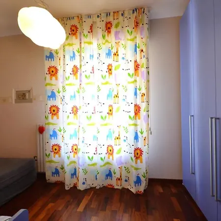 Spacious In With Terrace And Garden Apartment